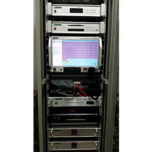 �����V������